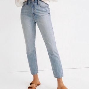 NWT Madewell Curvy Mom Jean